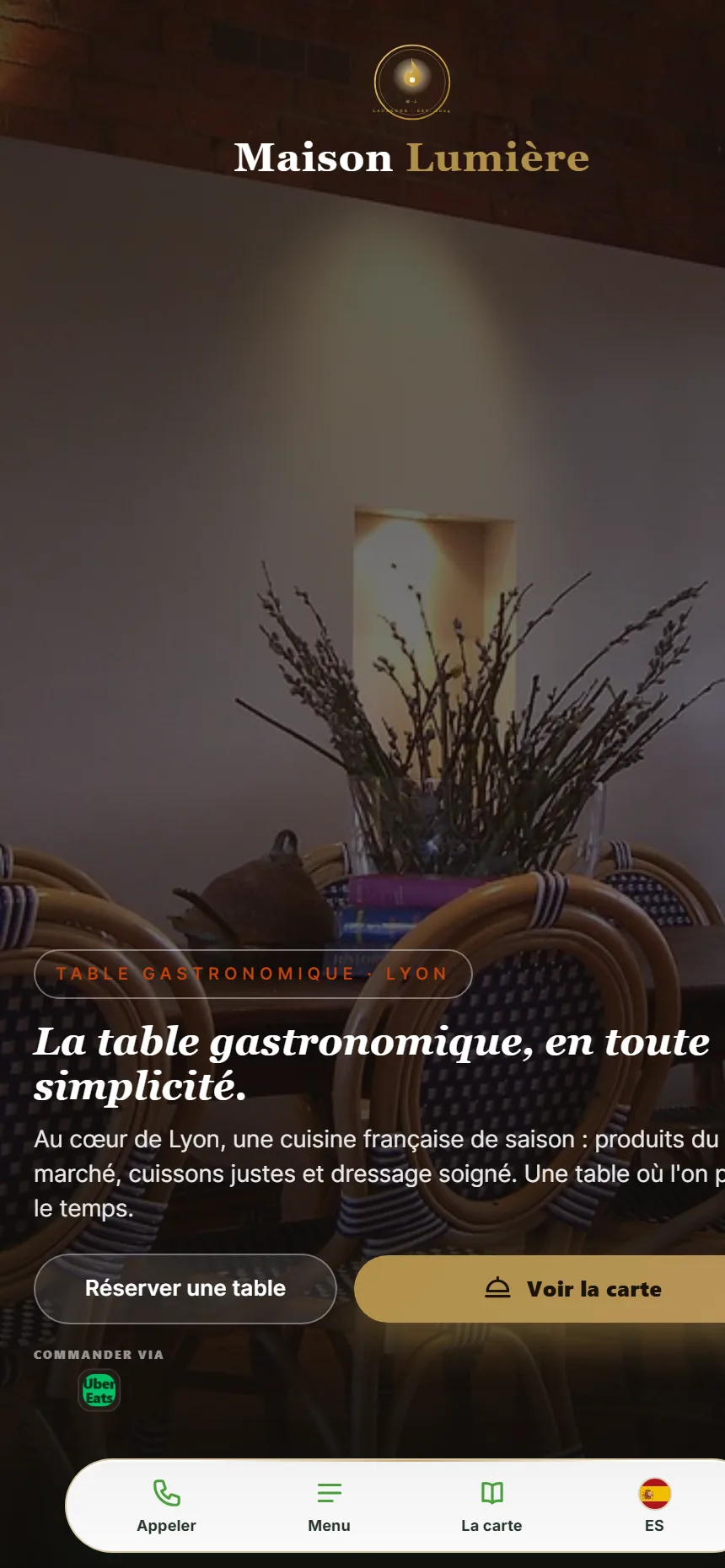 L'accueil d'un site de restaurant français sur mobile